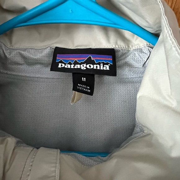 Patagonia Rain Jacket - Picture 2 of 4